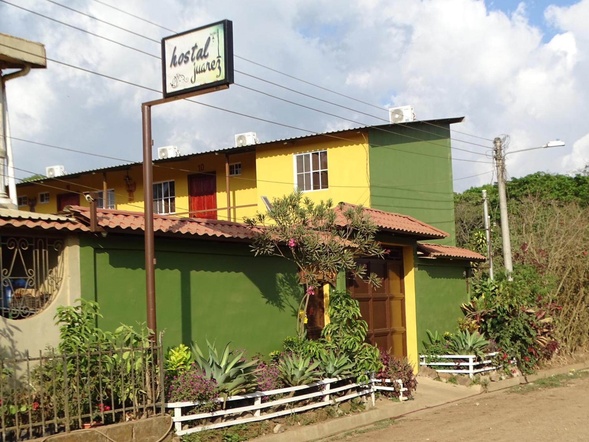 Hostal Juarez Ataco Hotel Concepcion de Ataco Exterior photo